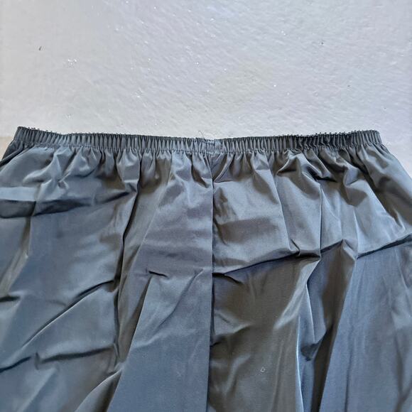 Vintage Val Mode Black Embroidered Half Slip Skirt Medium - Picture 3 of 7